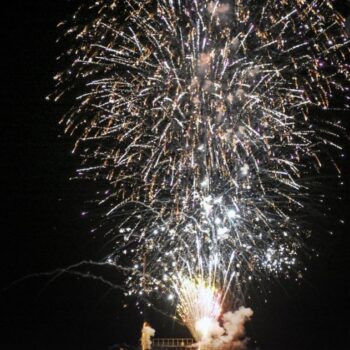 Show pirotécnico, fogos de artifício, queima de fogos, pirotecnia e efeitos especiais no RJ, fogos